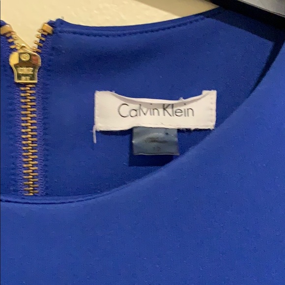 Dress - Picture 3 of 3